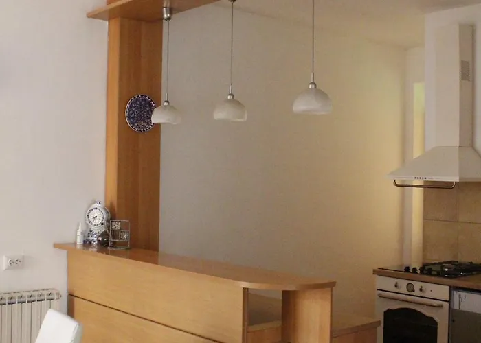 Courtyard * Скопье